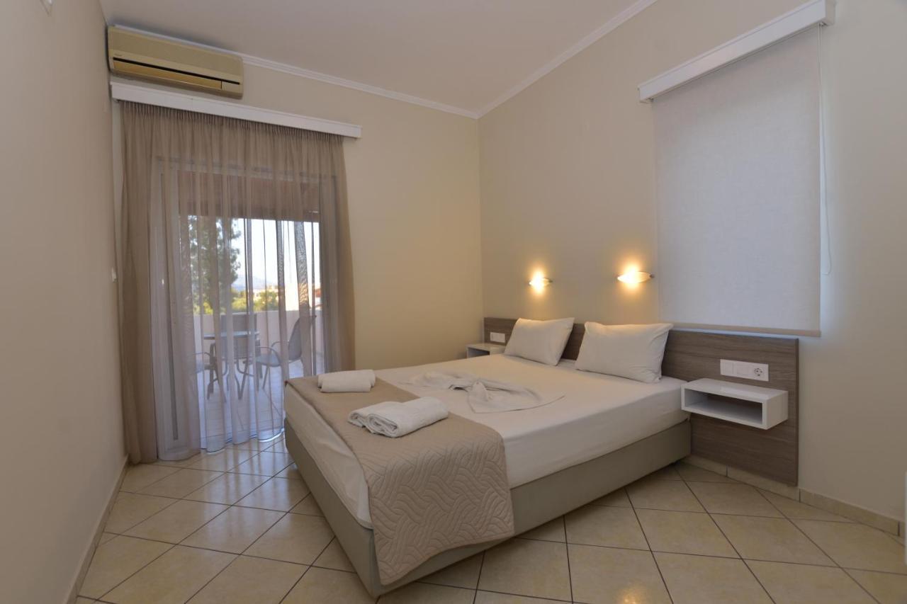 Flisvos Rooms Palaiochora Esterno foto