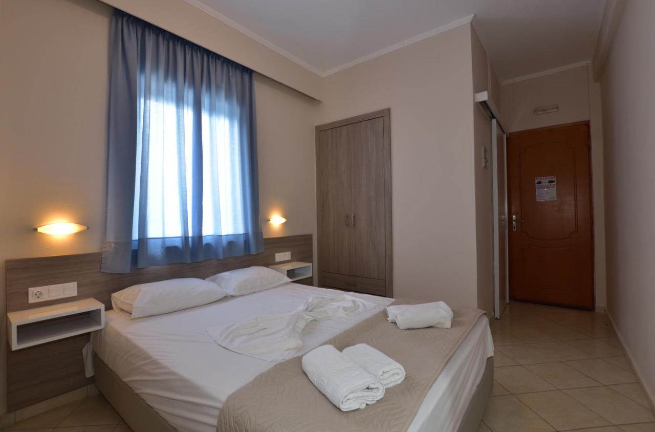 Flisvos Rooms Palaiochora Esterno foto